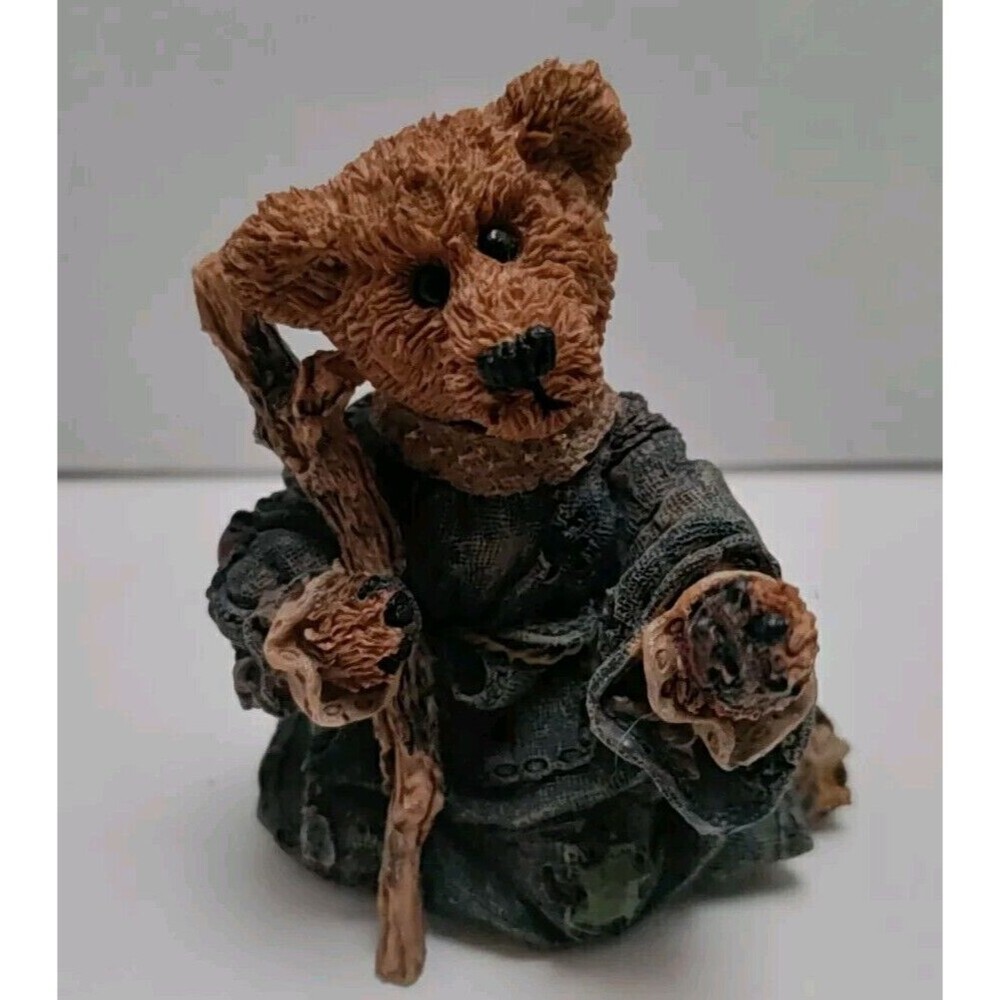 Boyds Bearstone Collection Neville As Joseph  2401 Nativity Series 1